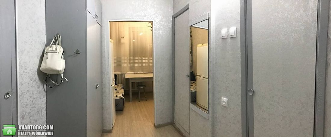 Rent out 1-room apartment. Киев, Л.Руденко — photo 7