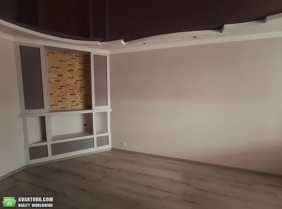 Sell 3-room apartment. Киев,  Симиренко — photo 1