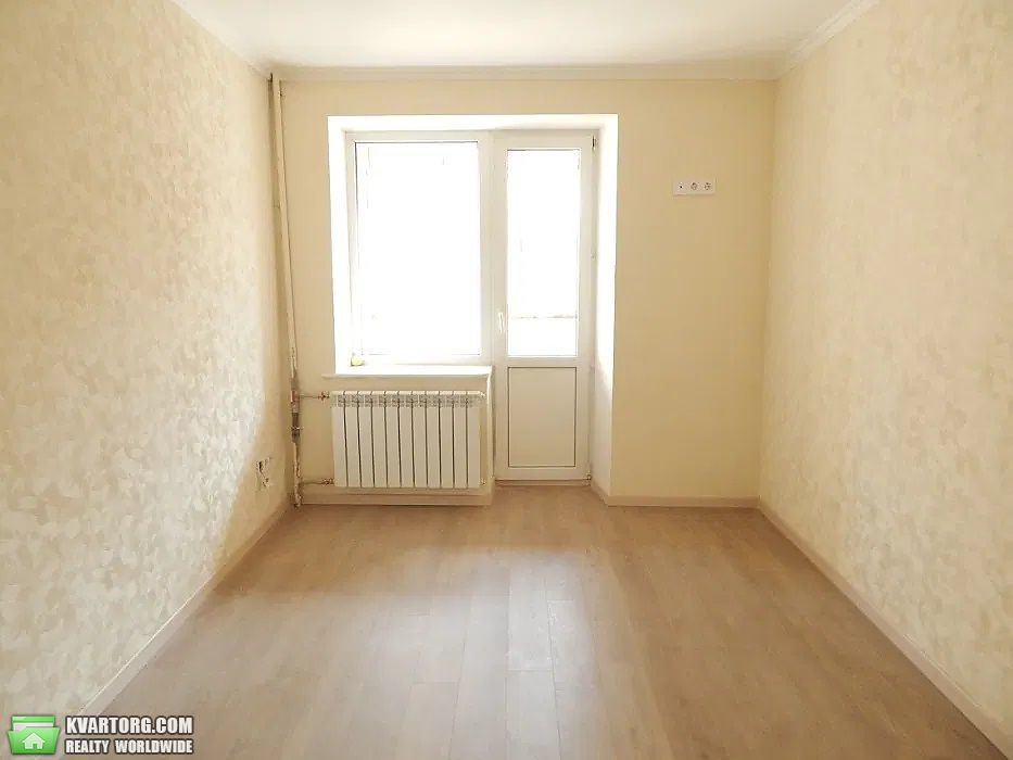 Sell 3-room apartment. Киев,  Депутатская — photo 1
