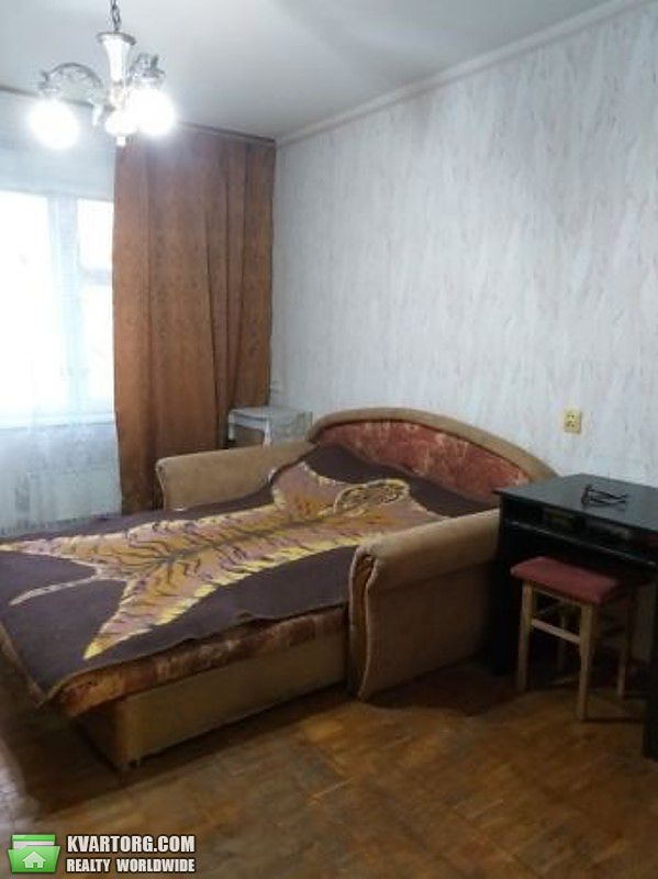 Sell 3-room apartment. Киев,  Милославская — photo 9