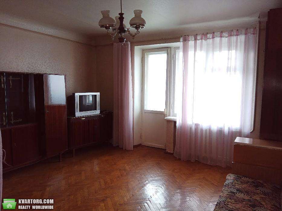 Sell 1-room apartment. Киев,  Введенская — photo 1