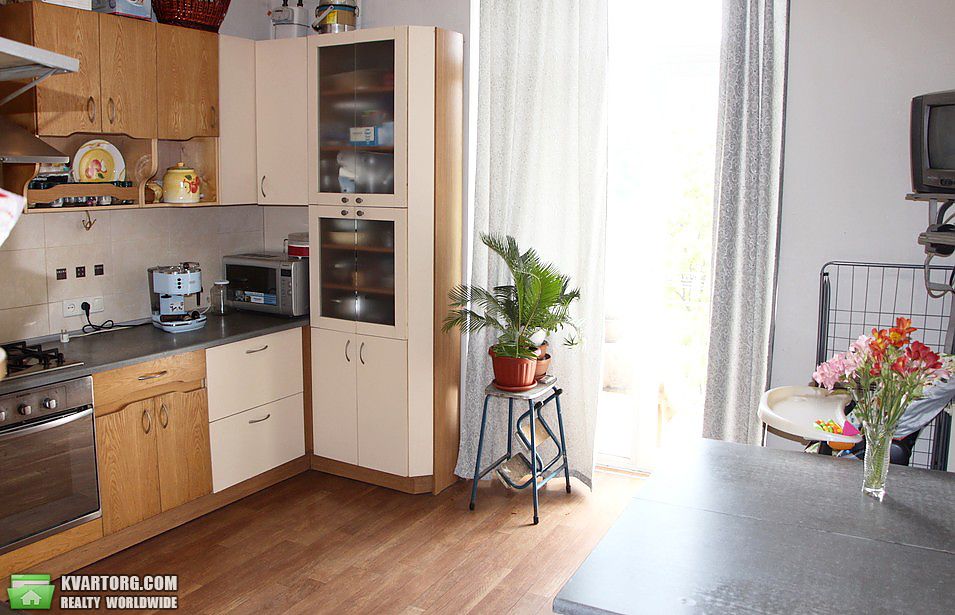 Sell 2-room apartment. Днепропетровск, Карла Маркса — photo 1