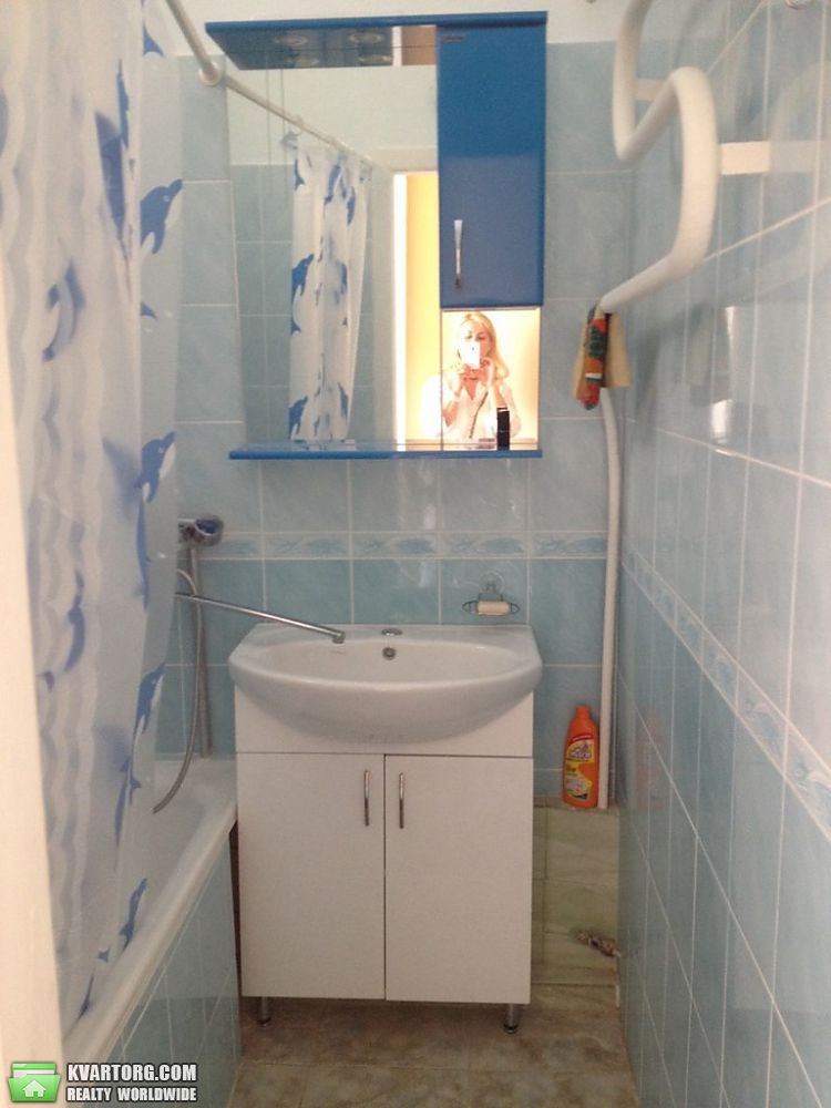 Rent out 1-room apartment. Киев,  Саксаганского — photo 10