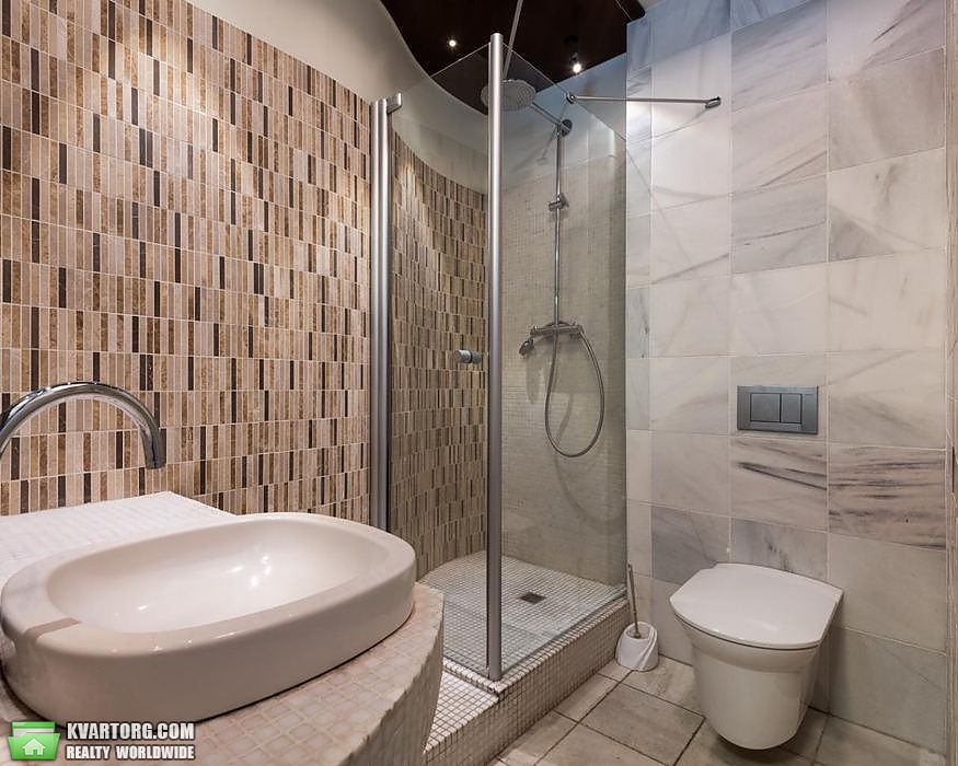 Rent out 4-room apartment. Киев, Лескова — photo 10