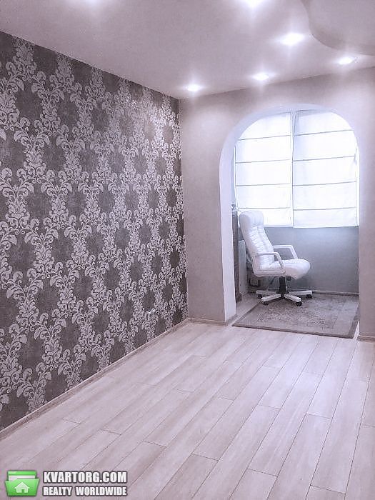 Sell 2-room apartment. Киев, Радужная — photo 4