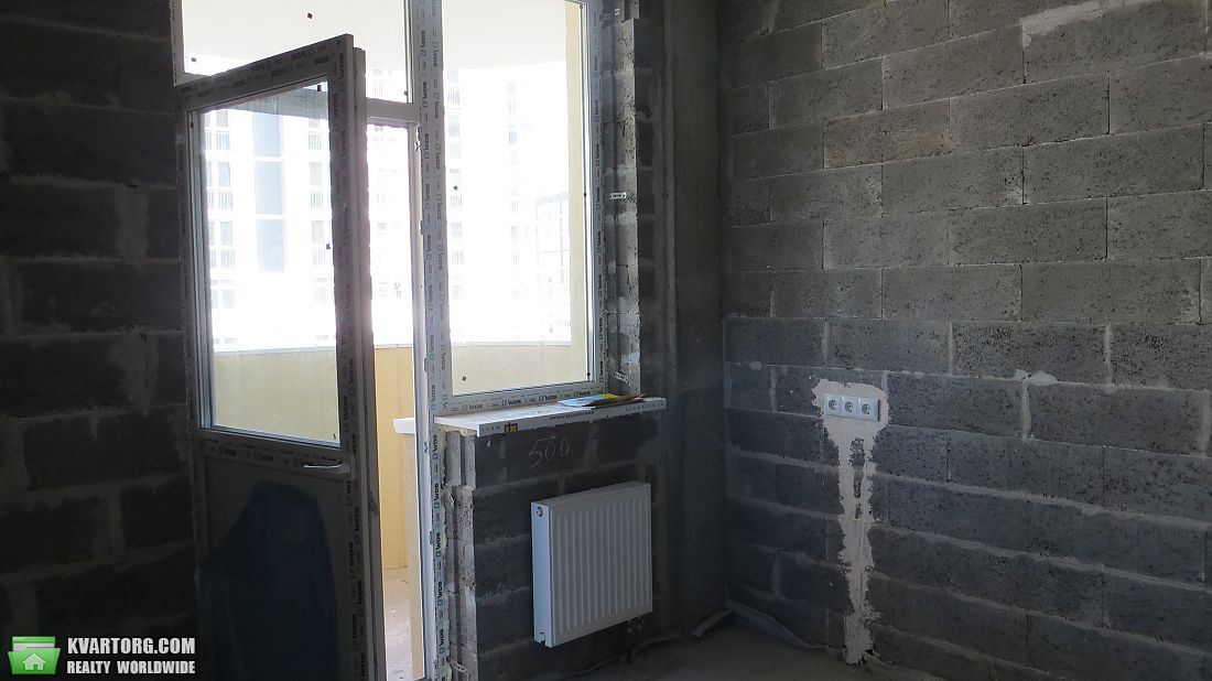 Sell 3-room apartment. Киев,  Пчелки — photo 4