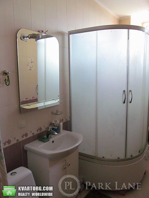 Sell 2-room apartment. Киев, Строкача Тимофея — photo 4