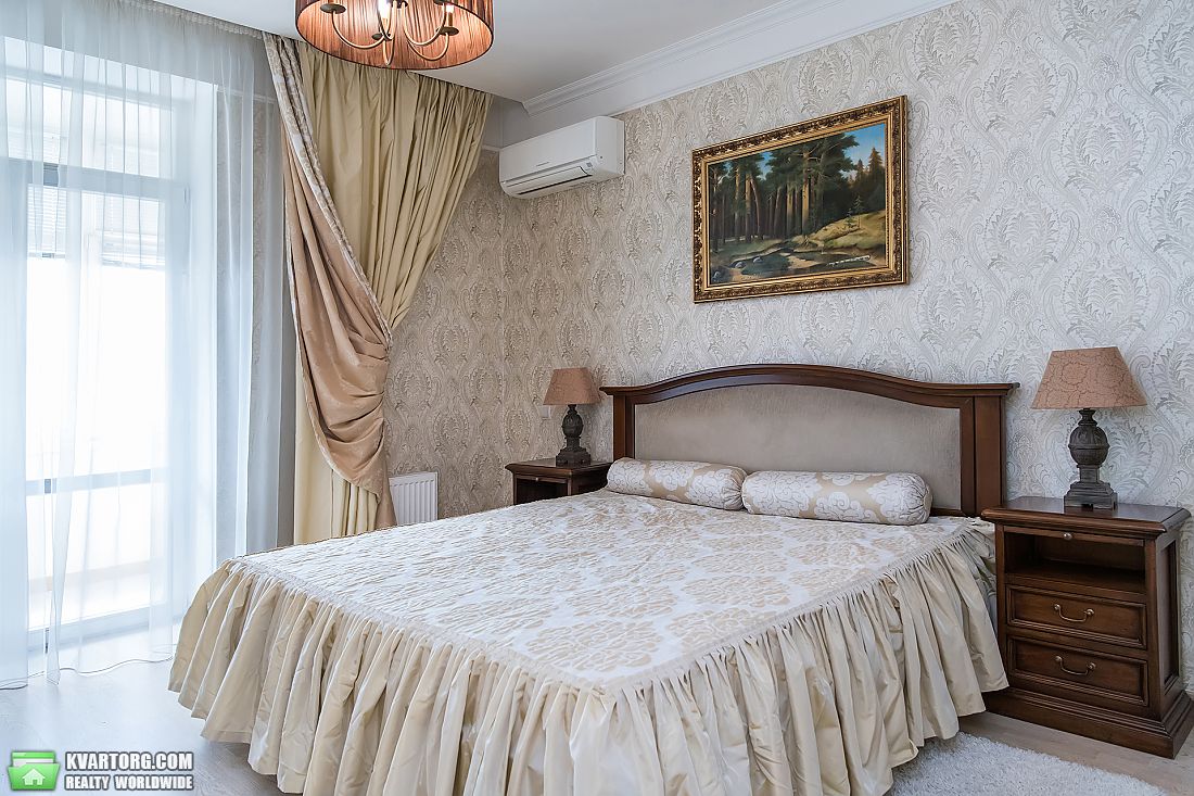 Sell 3-room apartment. Киев,  Круглоуниверситетская — photo 4