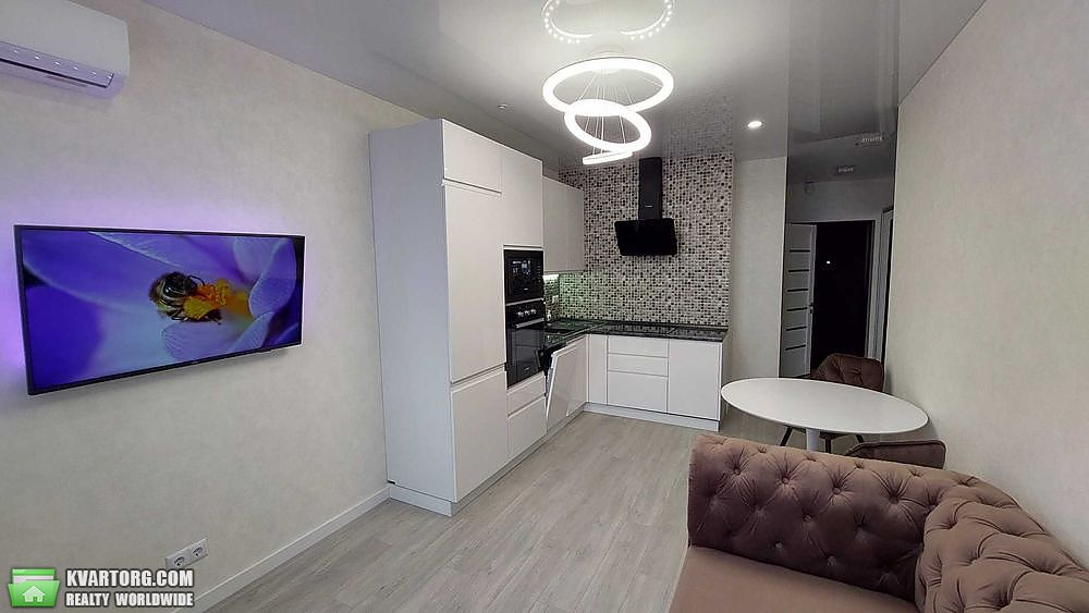 Sell 1-room apartment. Киев,  Днепровская наб — photo 2