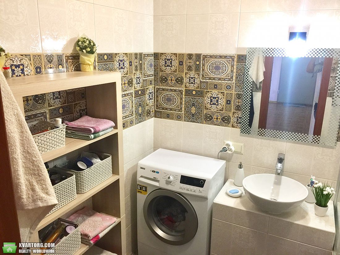 Sell 3-room apartment. Киев,  Здолбуновская — photo 2