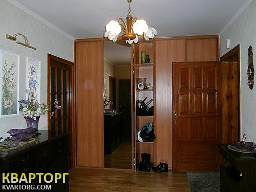 Sell 3-room apartment. Киев, Введенская — photo 1