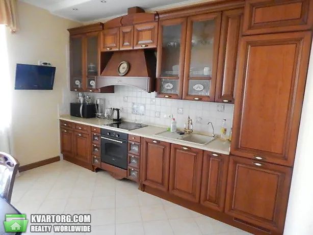Rent out 3-room apartment. Киев,  Леси Украинки бул — photo 6