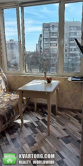 Sell 1-room apartment. Киев,  Радужная — photo 4
