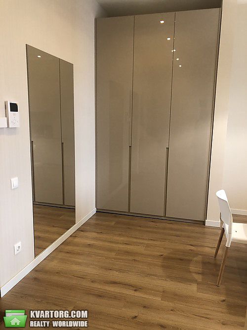 Rent out 2-room apartment. Киев,  Драгомирова — photo 6