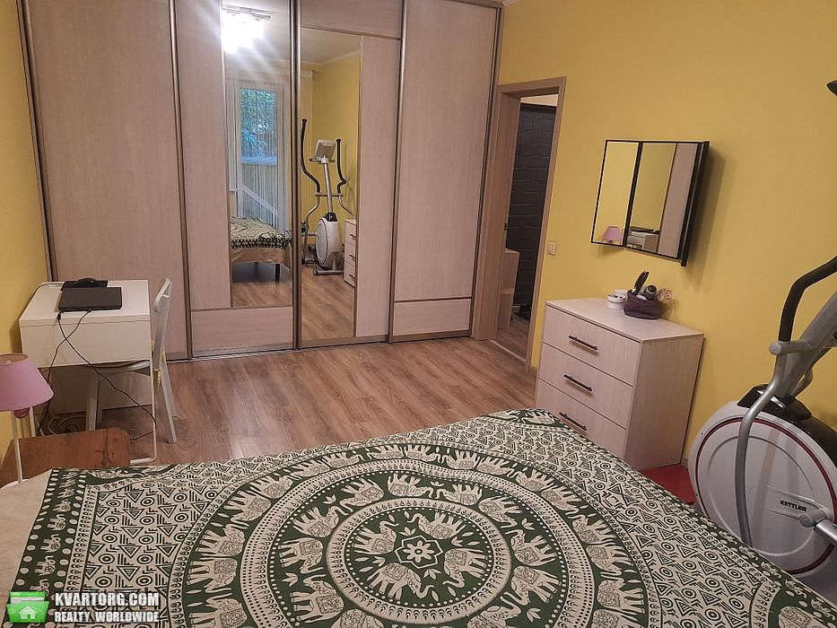 Sell 2-room apartment. Киев,  Захаровская — photo 3