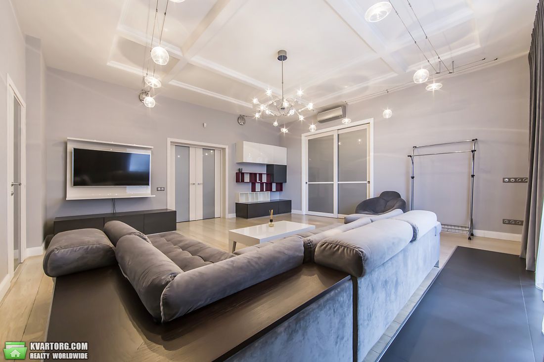 Sell 2-room apartment. Киев,  Крещатик — photo 2