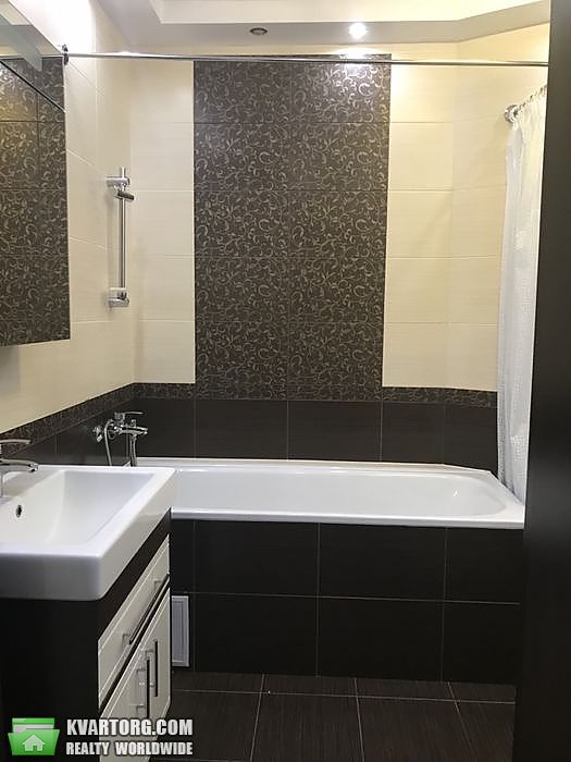 Sell 3-room apartment. Киев,  Милославская — photo 10