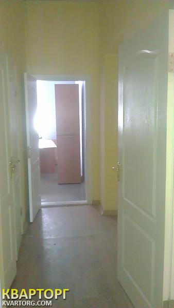 Rent out office. Киев,  Мазепы — photo 1