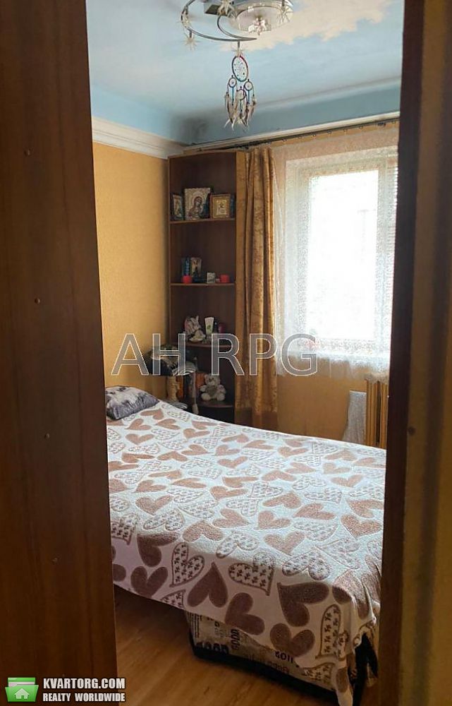 Sell 3-room apartment. Киев,  Зодчих — photo 10