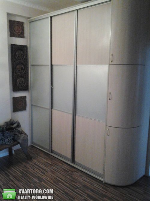 Rent out 2-room apartment. Киев,  Богдана Хмельницкого — photo 8