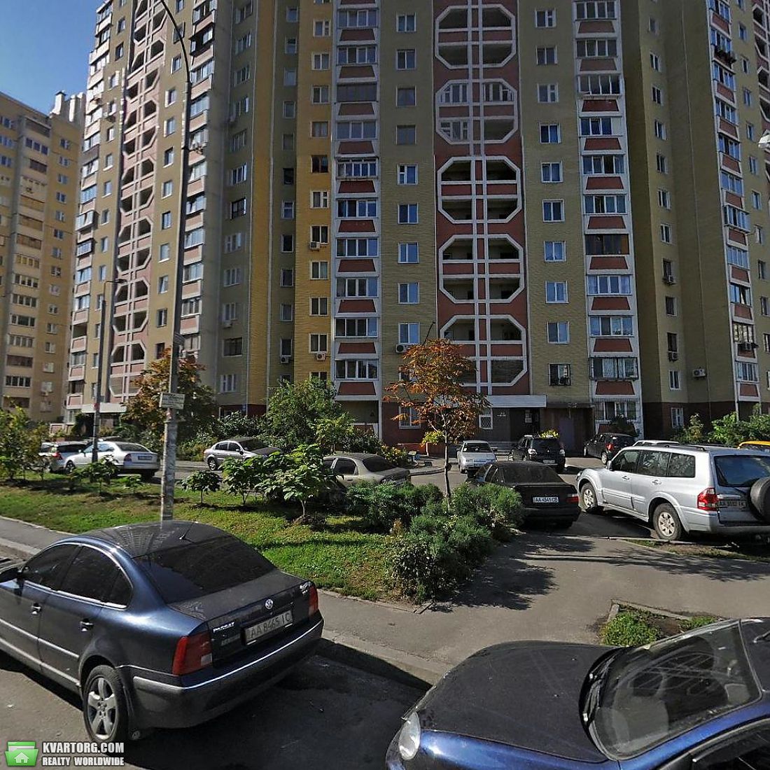 Rent out 1-room apartment. Киев,  Урловская — photo 1