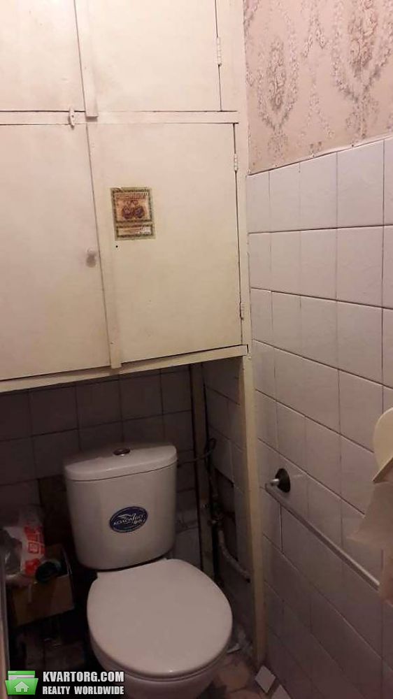 Rent out 2-room apartment. Киев, микитенко — photo 2