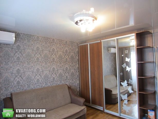 Rent out 2-room apartment. Киев,  Вербицкого — photo 2