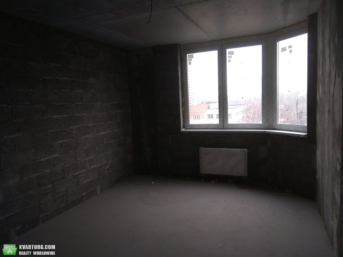 Sell 3-room apartment. Киев,  Отрадный пр — photo 1