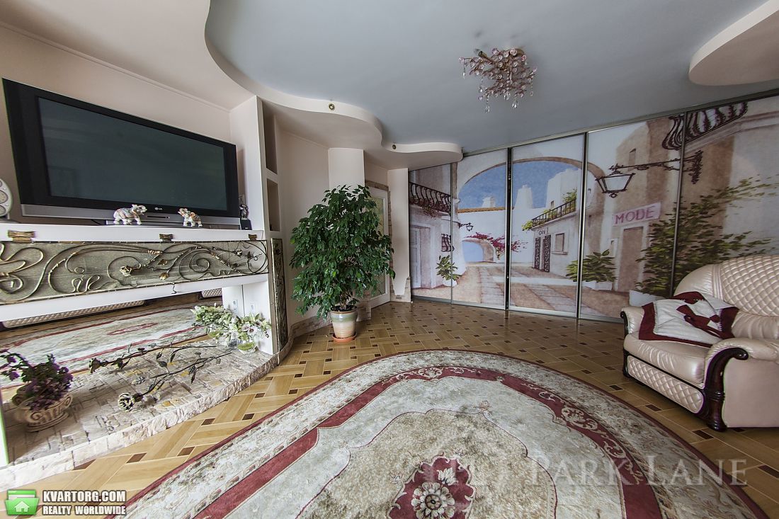 Sell 3-room apartment. Киев, Дарницький бульвар — photo 1