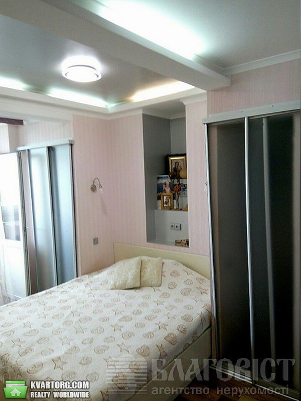 Sell 2-room apartment. Киев,  Здолбуновская — photo 3