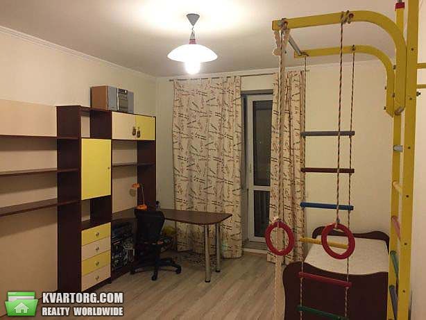 Rent out 3-room apartment. Киев,  Кадетский Гай — photo 2