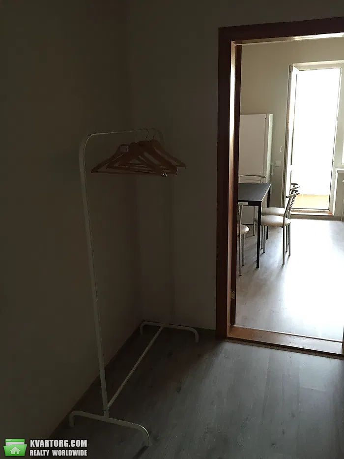 Sell 1-room apartment. Киев,  Урловская — photo 7