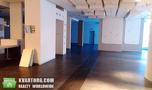 Rent out office. Киев, Гетьмана — photo 1