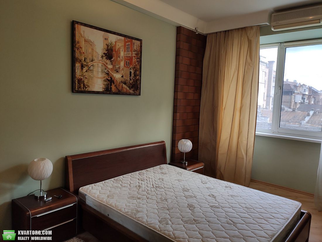 Rent out 2-room apartment. Киев,  Шевченко бул — photo 2