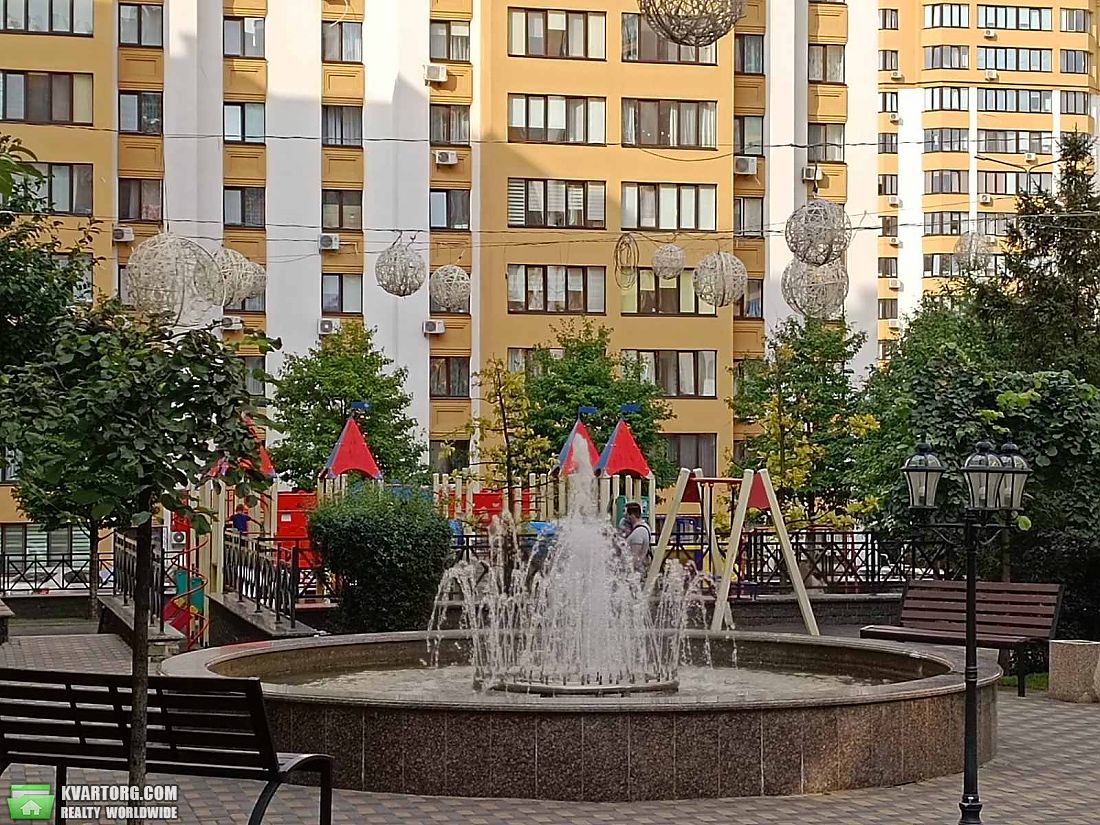 Rent out 1-room apartment. Киев, Бархатная — photo 10