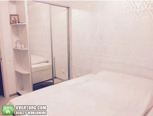 Rent out 2-room apartment. Киев,  Петровского — photo 8