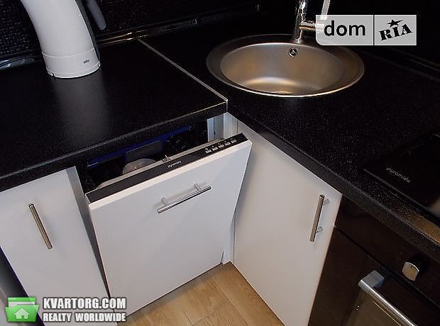 Rent out 1-room apartment. Киев,  Липковского — photo 9