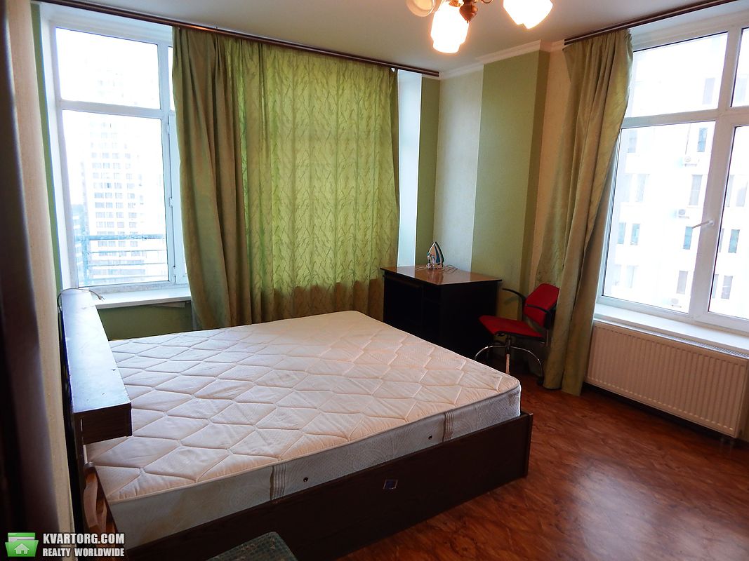 Sell 2-room apartment. Киев,  Днепровская наб — photo 3