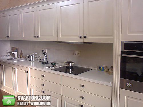 Sell 2-room apartment. Киев, Щорса — photo 1