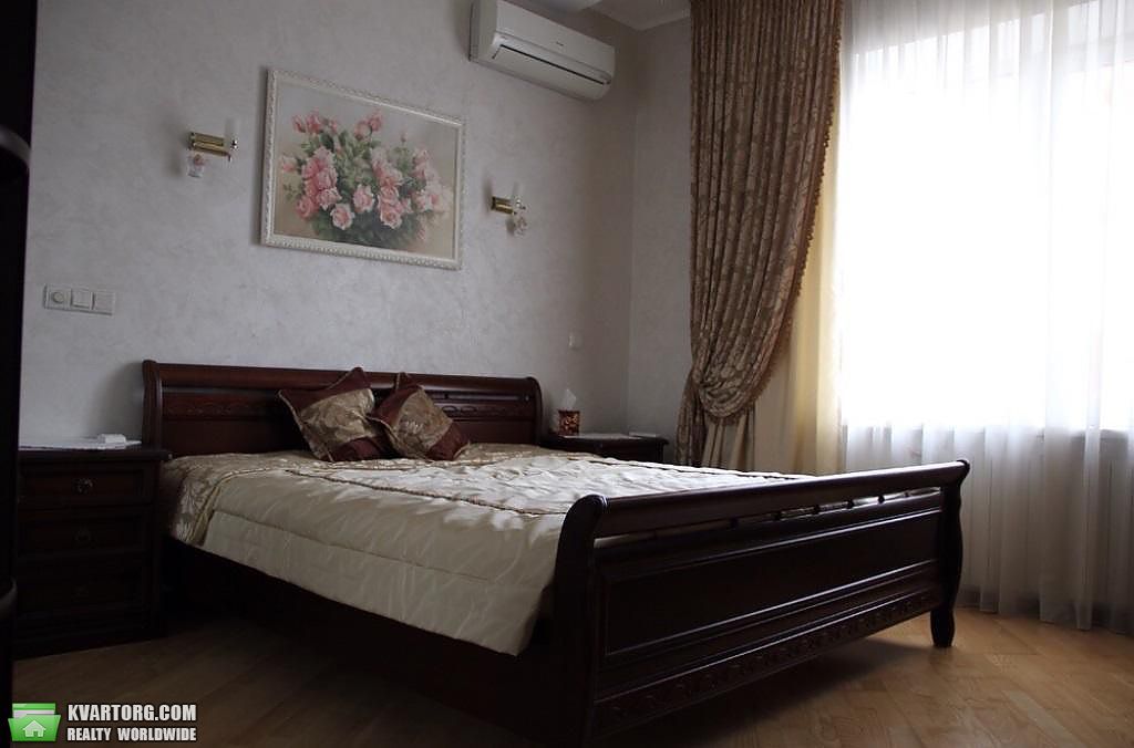 Rent out 3-room apartment. Киев,  Дмитриевская — photo 4