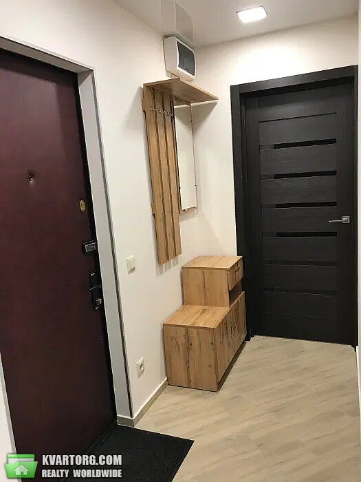 Rent out 2-room apartment. Киев,  Бойченко — photo 6