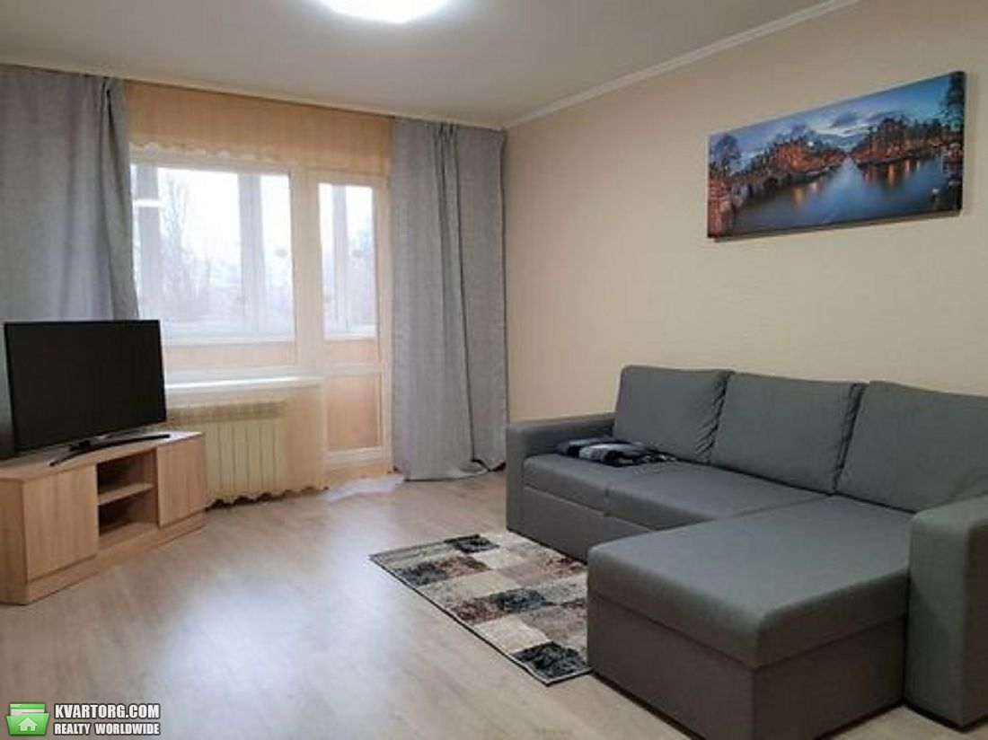 Rent out 2-room apartment. Киев, Велика Василькивська — photo 2