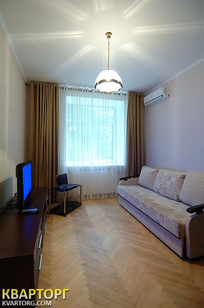 Sell 2-room apartment. Киев,  Кловский спуск — photo 2