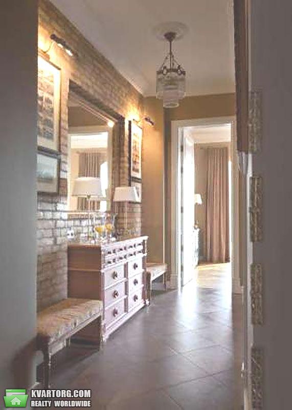 Rent out 2-room apartment. Киев,  Крещатик — photo 10