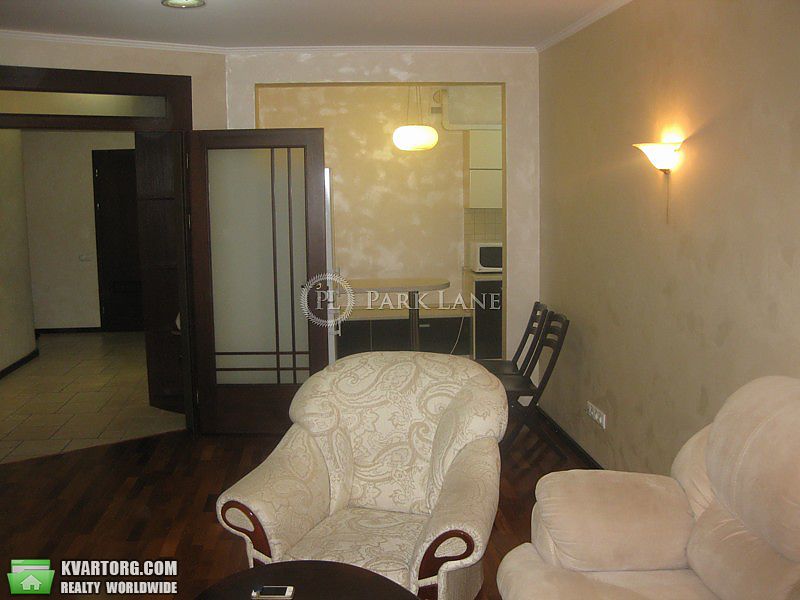Rent out 2-room apartment. Киев,  Мирного Панаса — photo 3