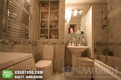 Sell 3-room apartment. Киев, Большая Житомирская — photo 8