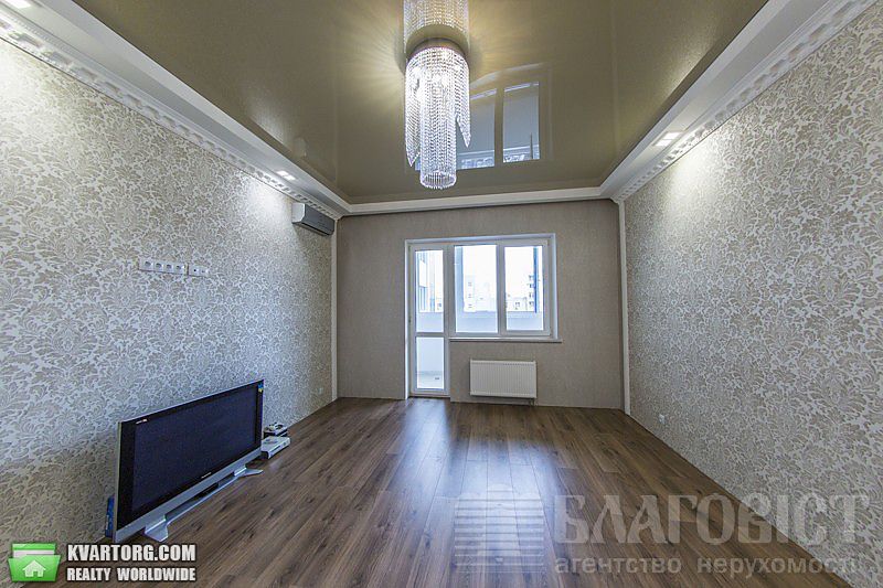 Sell 2-room apartment. Киев,  Драгомирова — photo 1