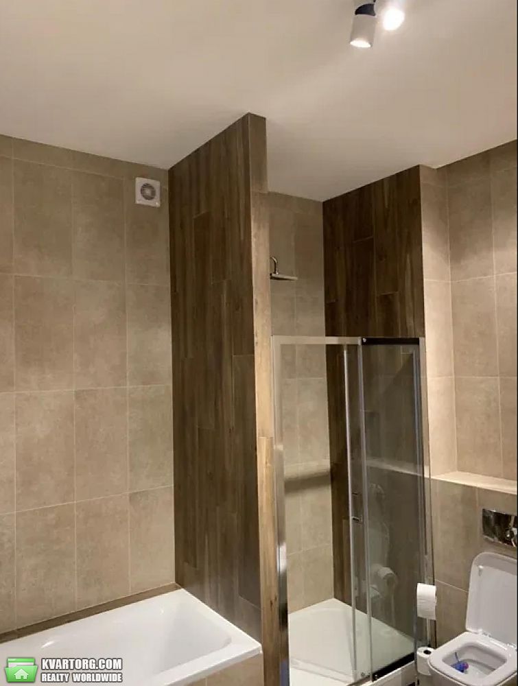 Rent out 3-room apartment. Киев,  Воздвиженская — photo 9