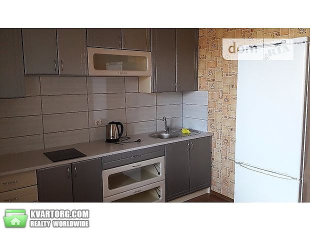 Rent out 1-room apartment. Киев, Русовой Софии — photo 1