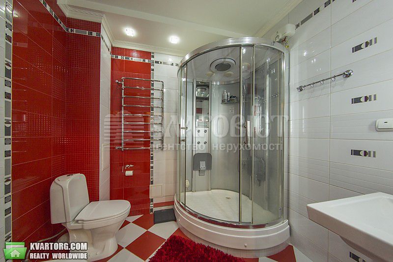 Rent out 3-room apartment. Киев,  Коцюбинского Михаила ул — photo 5
